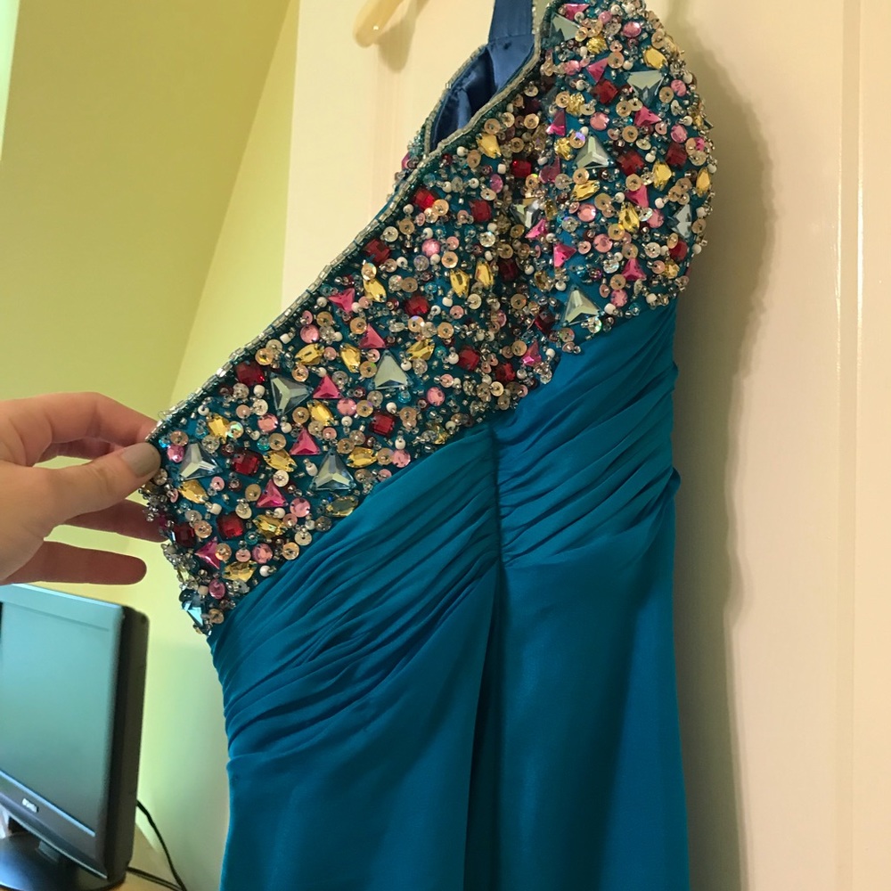 Jazz Couture Long Prom Dress - Picture 7 of 8